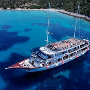 MS Amore cruise ship