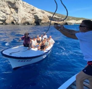 Modra špilja Biševo MS Amore